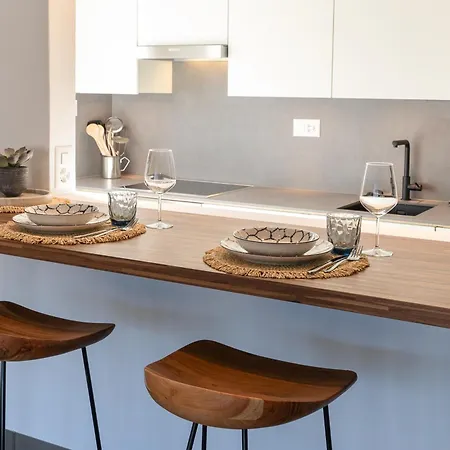 Renovated View With Aircon * Minusio