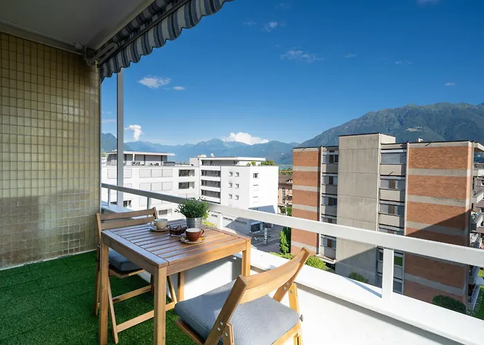 아파트 Renovated View With Aircon